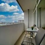 - Haus K, App 0k0811
